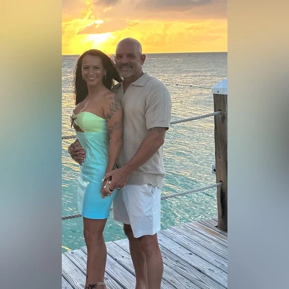 Stellar Strapless Lime and Aqua Dress - Picture 5 of 6